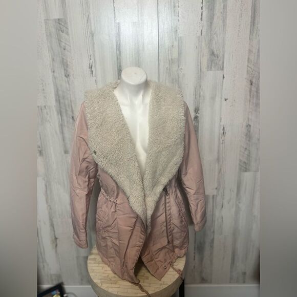 Pink sweater - Picture 1 of 7